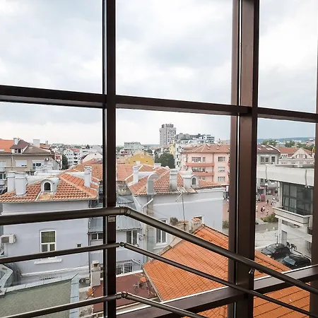 Caro & 3* ヴァルナ