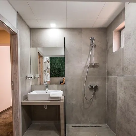 Caro & 3* ヴァルナ